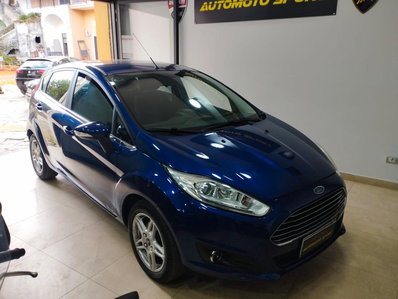 Ford Fiesta 1.5 TDCi 75CV 5 porte Business