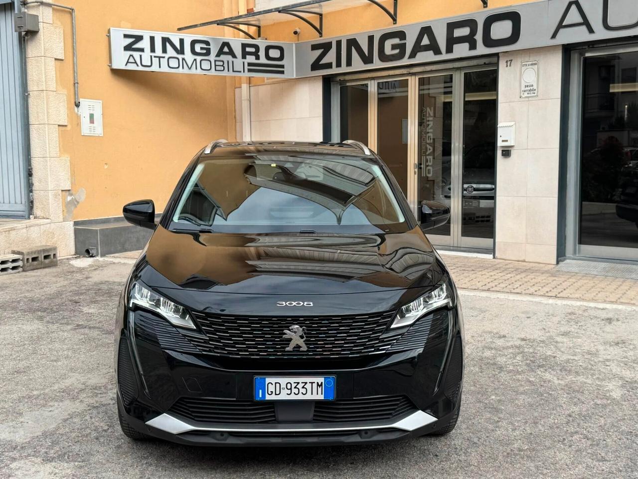 PEUGEOT 3008 1.5 HDI EAT8 ALLURE PAK PERFETTA