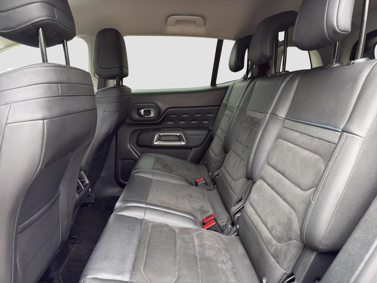 Citroen C5 Aircross 1.5 BlueHDi 130cv automatica Shine 2024