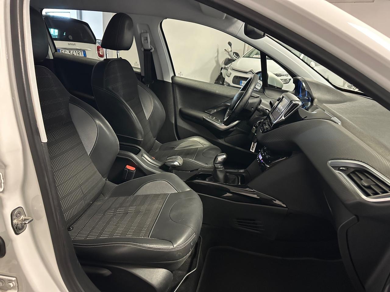 PEUGEOT 2008 ALLURE 1.6 BLUEHDI 100CV PRONTA CONSEGNA