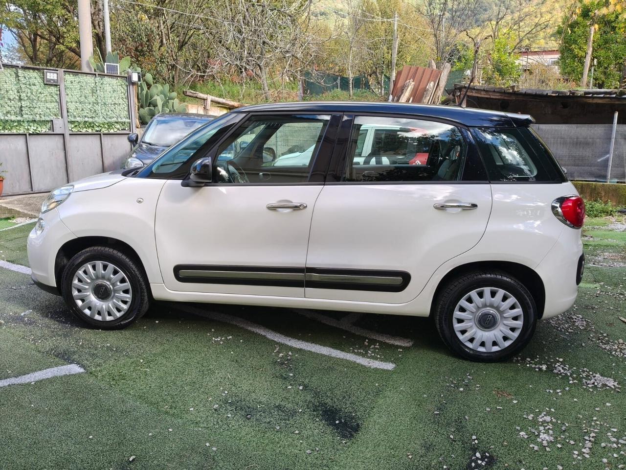 FIAT 500L A METANO FULL OPTIONAL