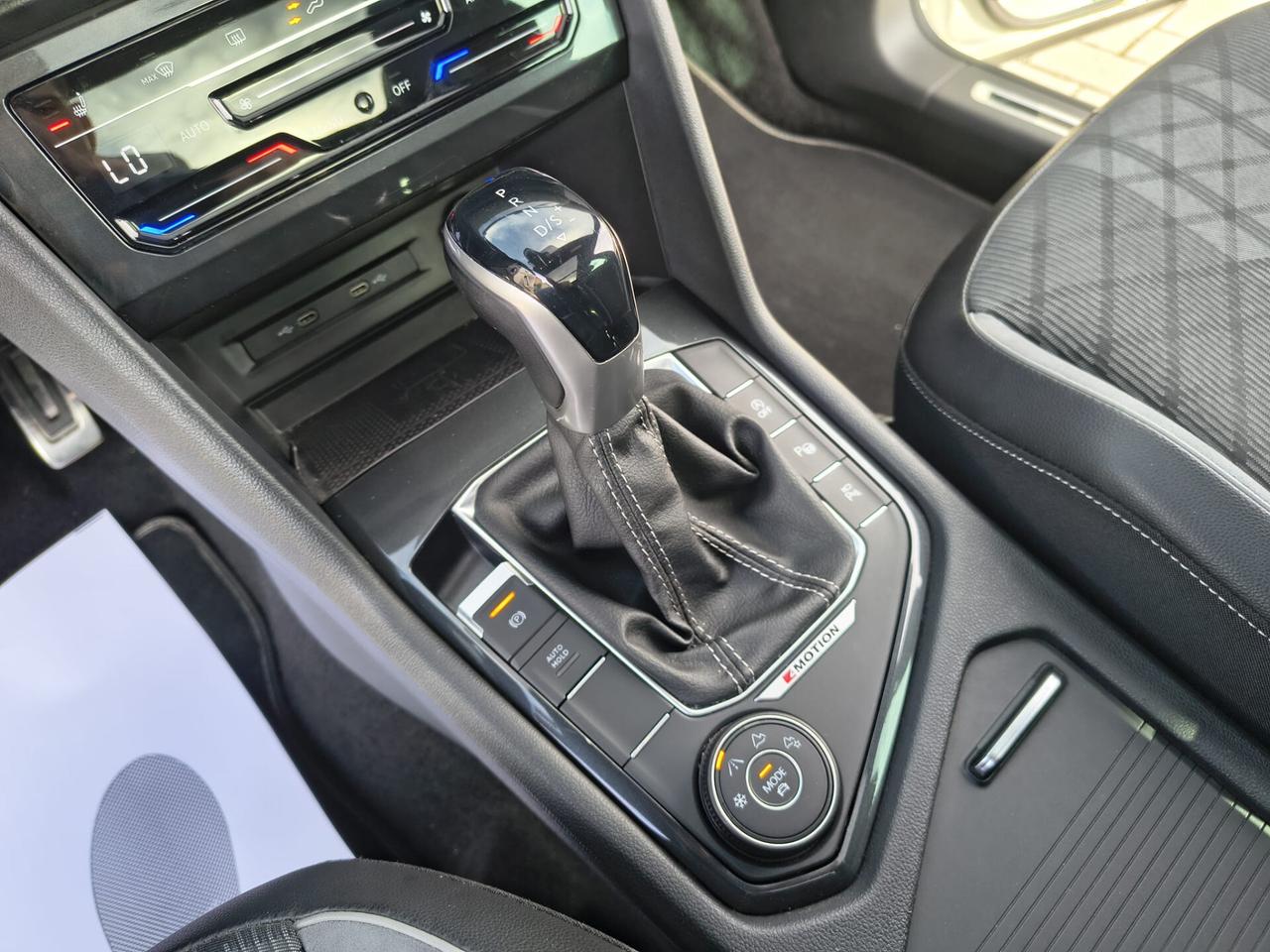 Volkswagen Tiguan 2.0 TDI 200 CV DSG 4MOTION R-Line