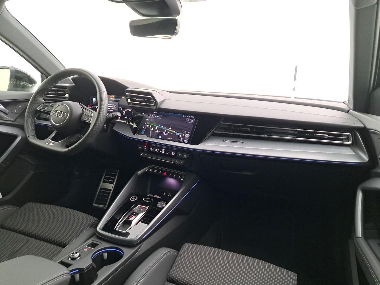 Audi A3 sportback 2.0 tdi s line edition 150cv s-tronic