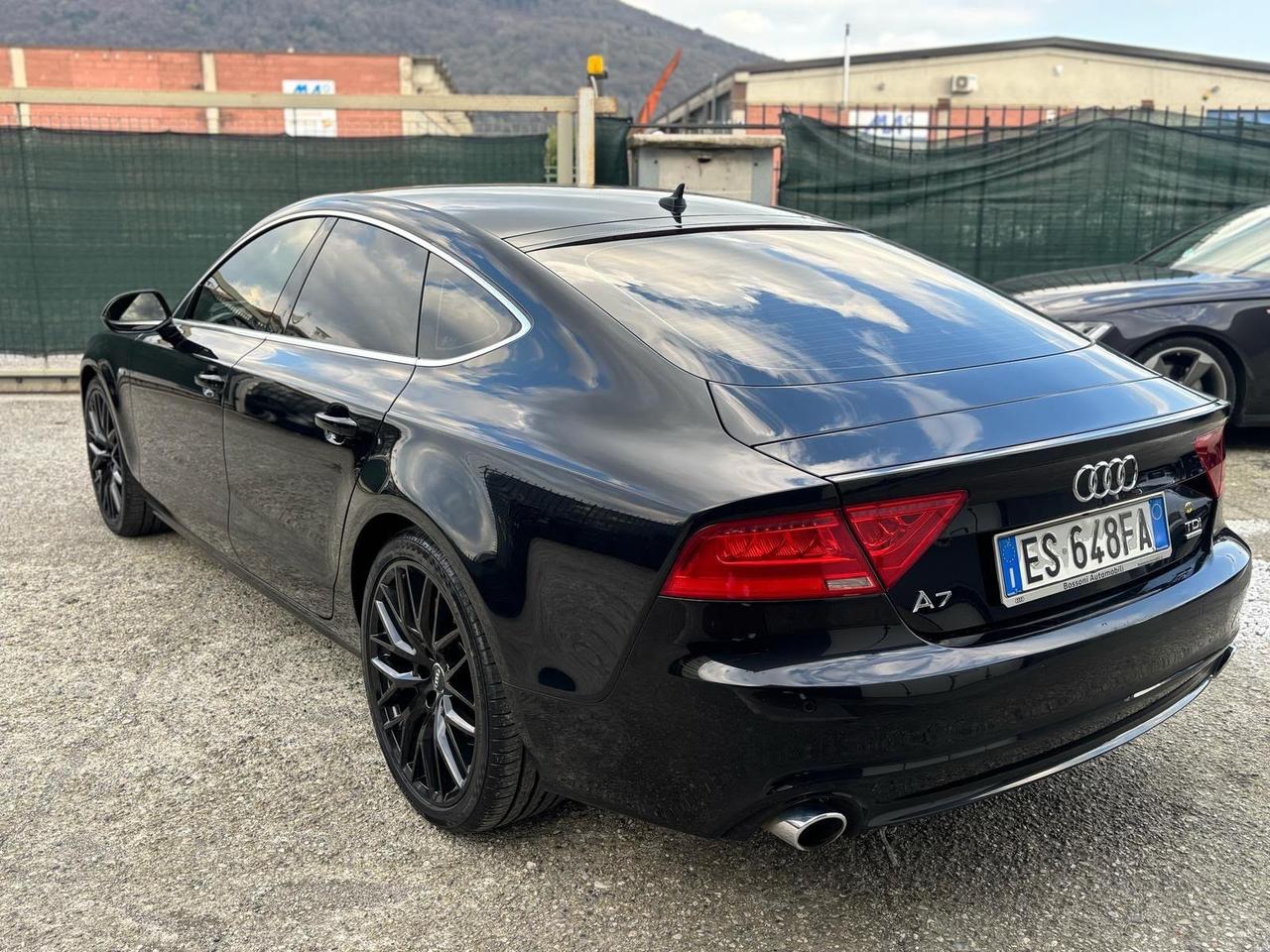 Audi a7 solo per rivenditori o export