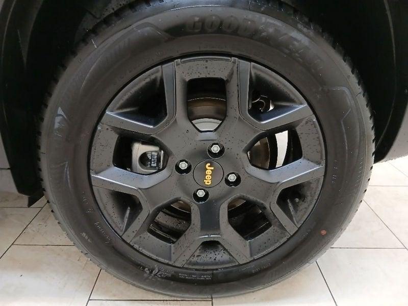 Jeep Avenger 1.2 turbo e-hybrid mhev The North Face 4xe 145cv edct6