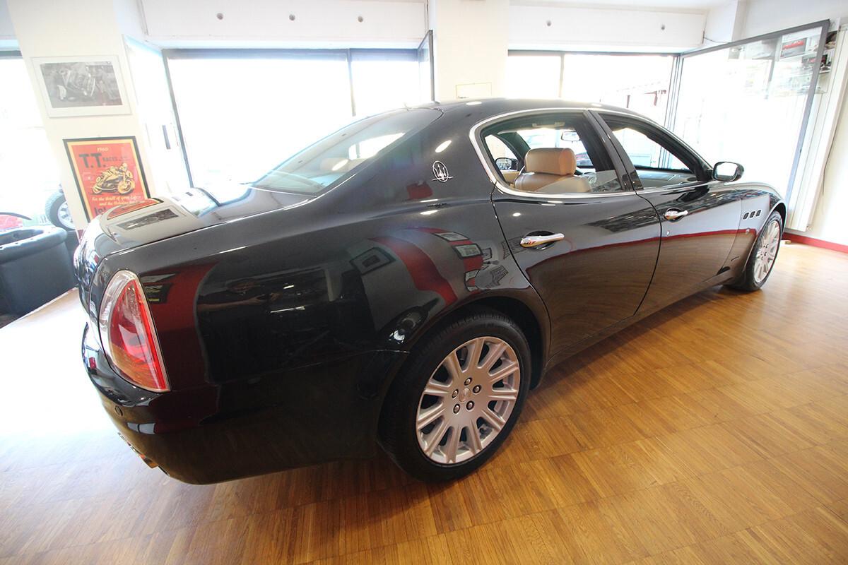 Maserati Quattroporte V8 4.2L Cambio automatico ZF 400 cv M139 (2008)