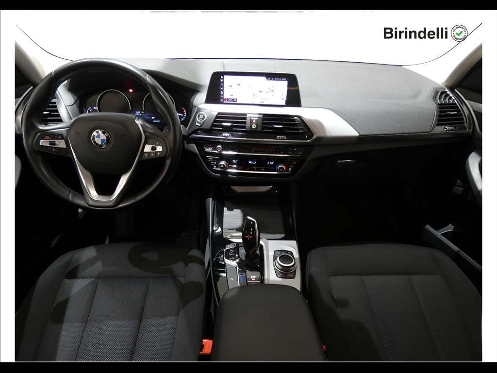 BMW X3 (G01/F97) - X3 sDrive18d Business Advantage
