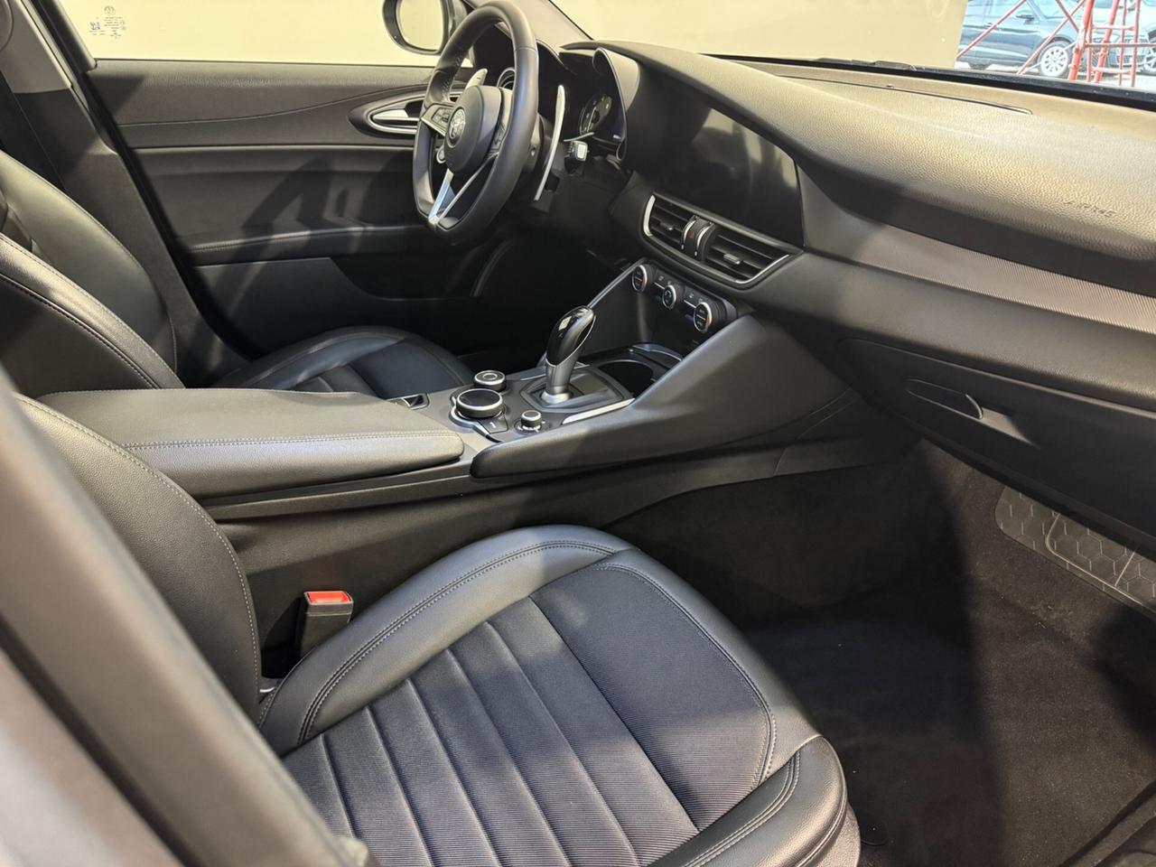 Alfa Romeo Giulia 2.2 Turbodiesel 190 CV AT8 Executive