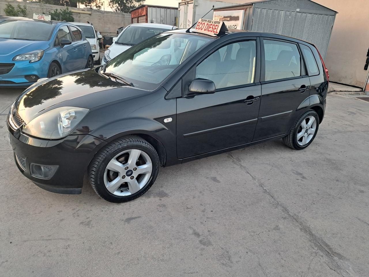 Ford Fiesta 1.4 TDCi 5p. Titanium - 2008