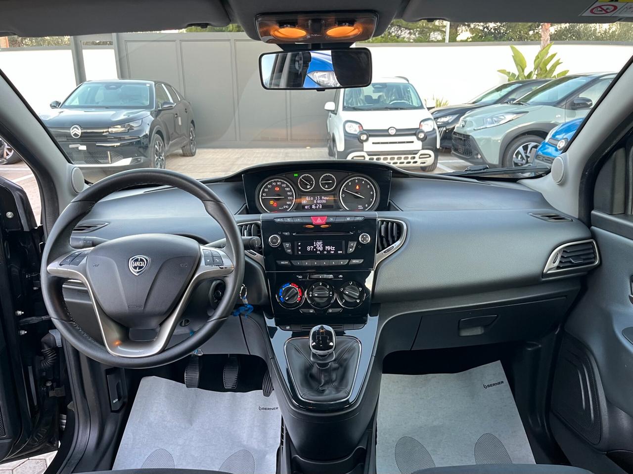 Lancia Ypsilon 1.2 69 CV 5 porte Gold