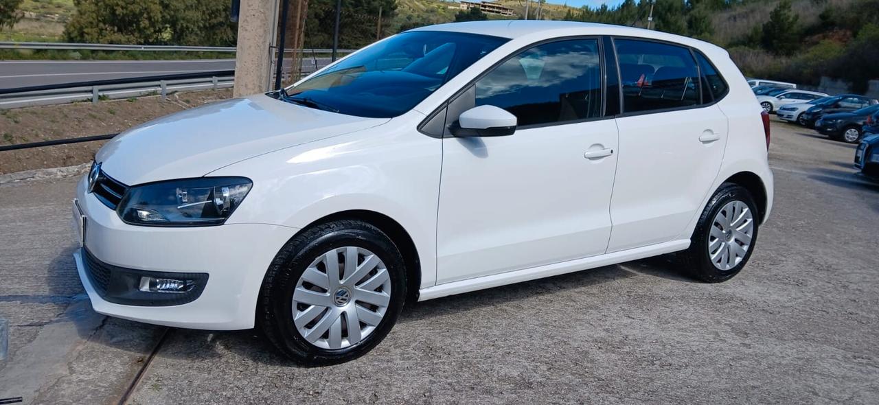 Volkswagen Polo 1.2 TDI Comfortline - 2014