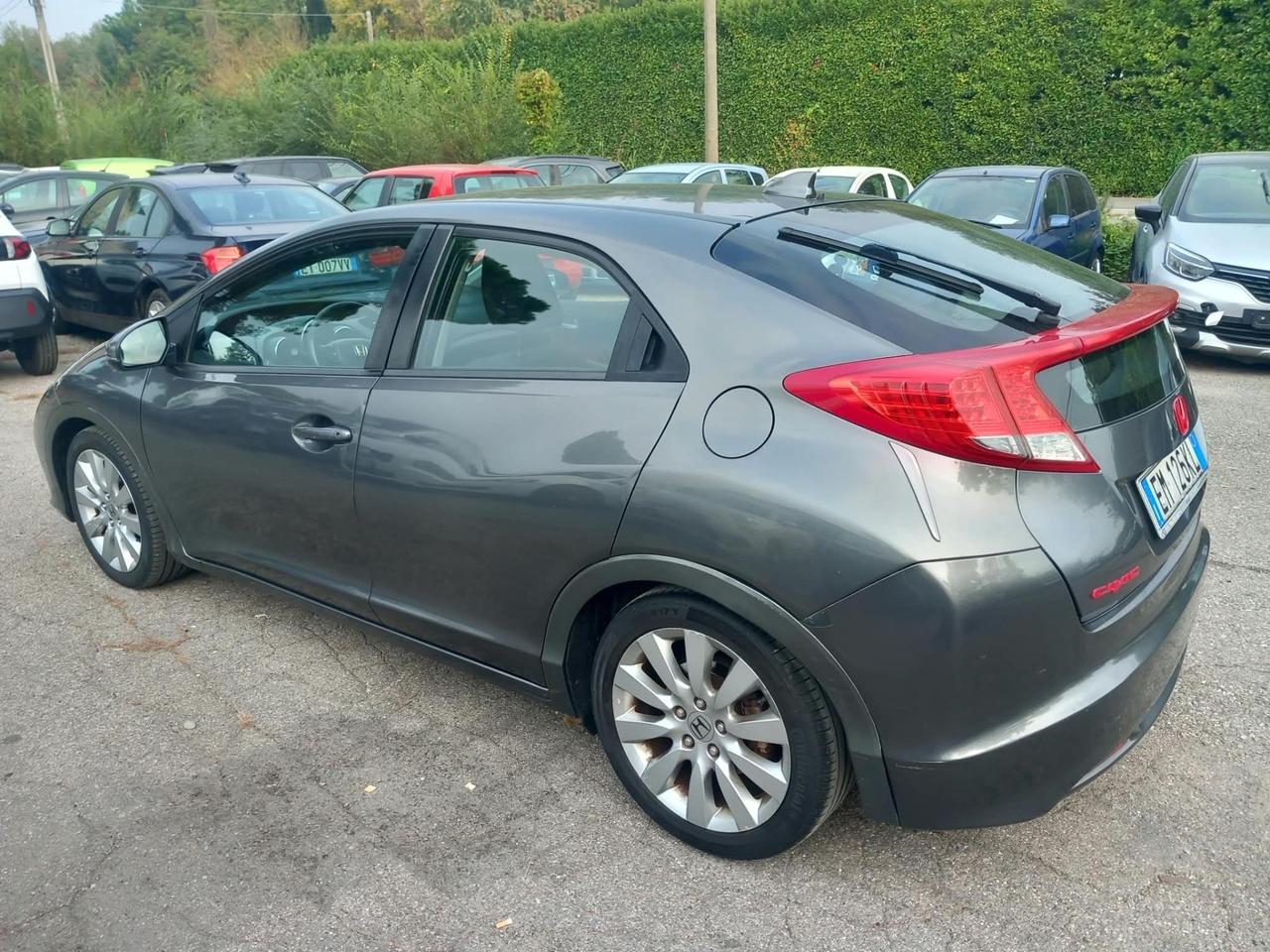 Honda Civic 2.2 i-DTEC Sport