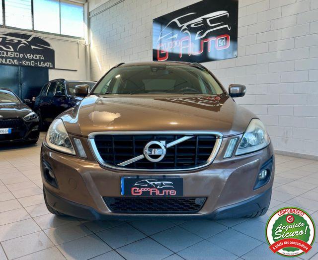VOLVO XC60 2.4 D AWD Momentum