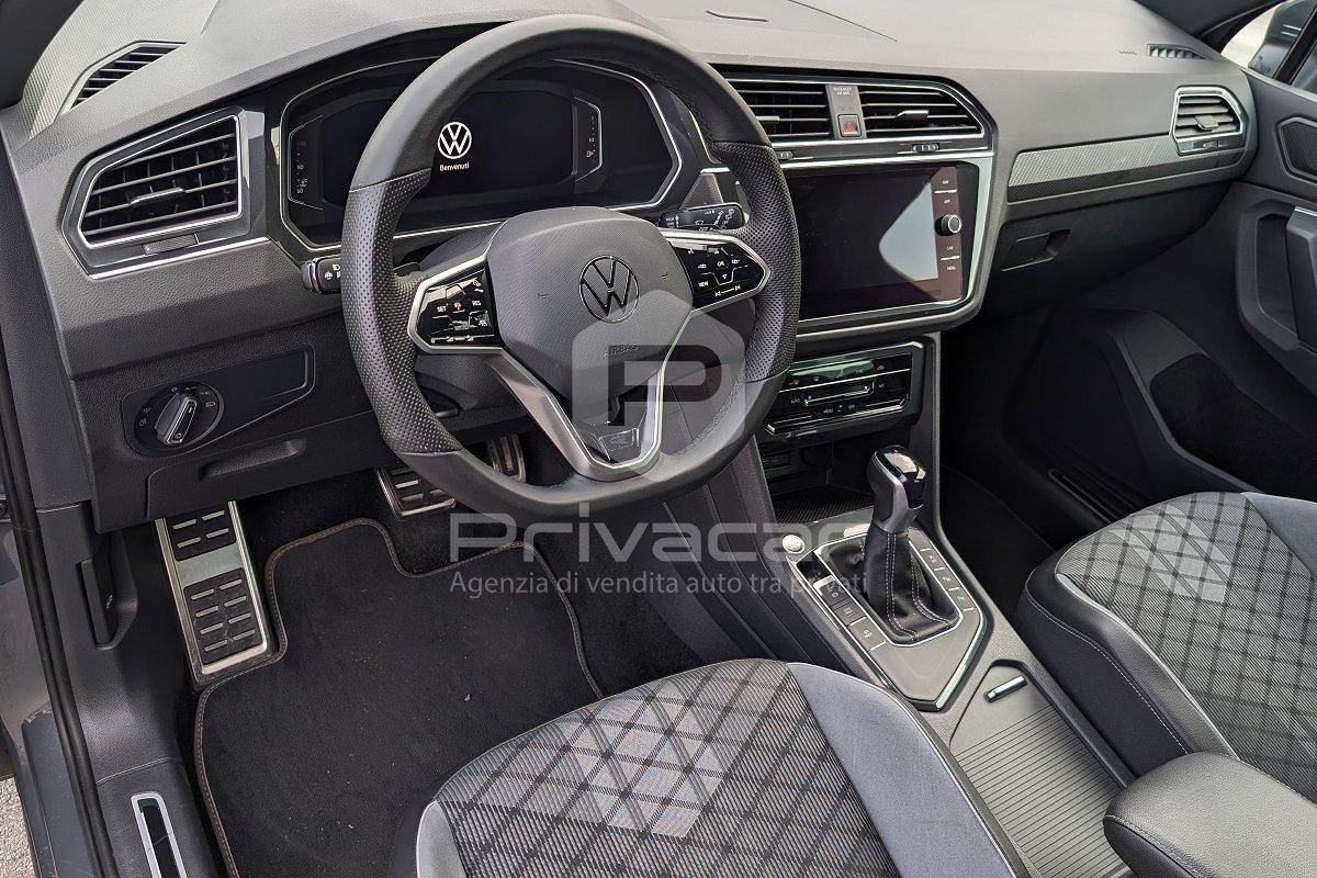 VOLKSWAGEN Tiguan 2.0 TDI 150 CV SCR DSG R-Line