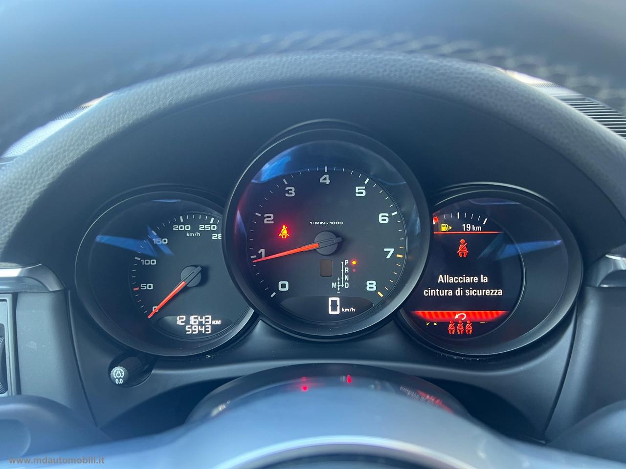 PORSCHE Macan 2.0 245CV TETTO 20 CAMERA IVA ESPOSTA