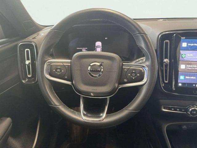 VOLVO XC40 B3 CORE AUTOMATICA