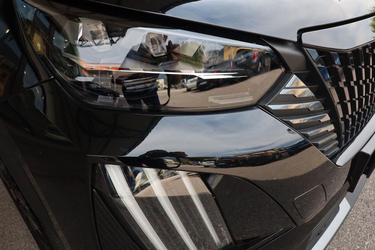 PEUGEOT 2008 BlueHDi 130 S&S EAT8 GT