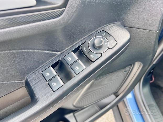 FORD Kuga 2.0 EcoBlue 120 CV aut. 2WD ST-Line