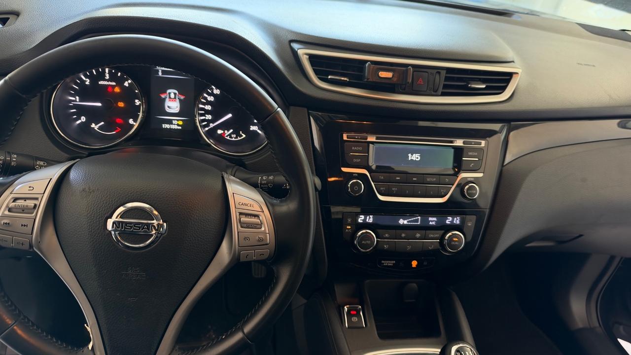 Nissan Qashqai 1.5 dCi Tekna