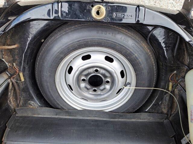 Volkswagen MAGGIOLONE CABRIO KARMANN 1303 - ASI-