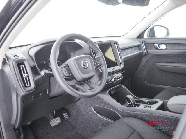 VOLVO XC40 B3 Mild hybrid Benzina Essential