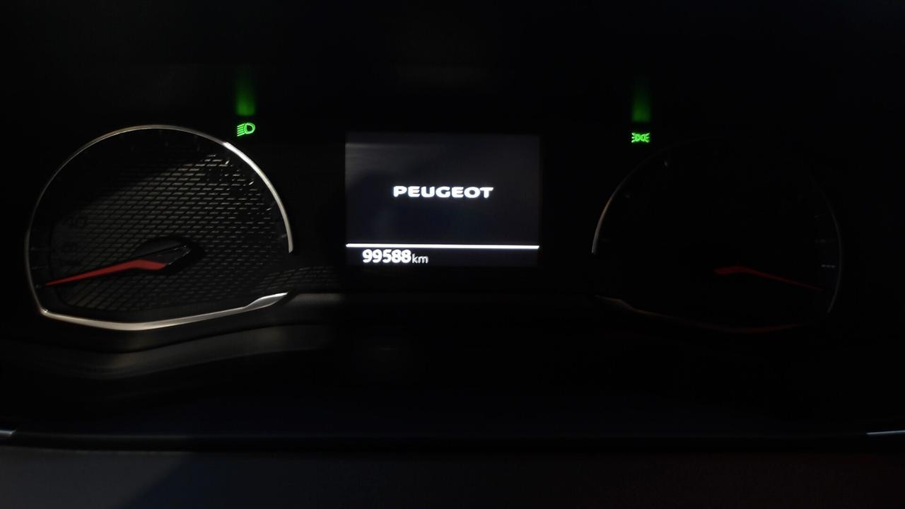 PEUGEOT 2008 1.5 DIESEL-2020-PREZZO PROMO!