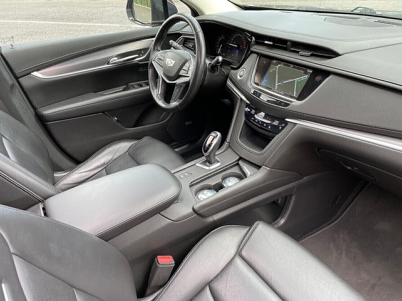 Cadillac XT5 3.6L V6 249cv 4x4 GANCIO TRAINO Unipr