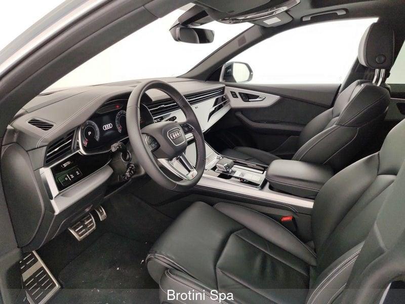 Audi Q8 50 TDI 286 CV quattro tiptronic S line