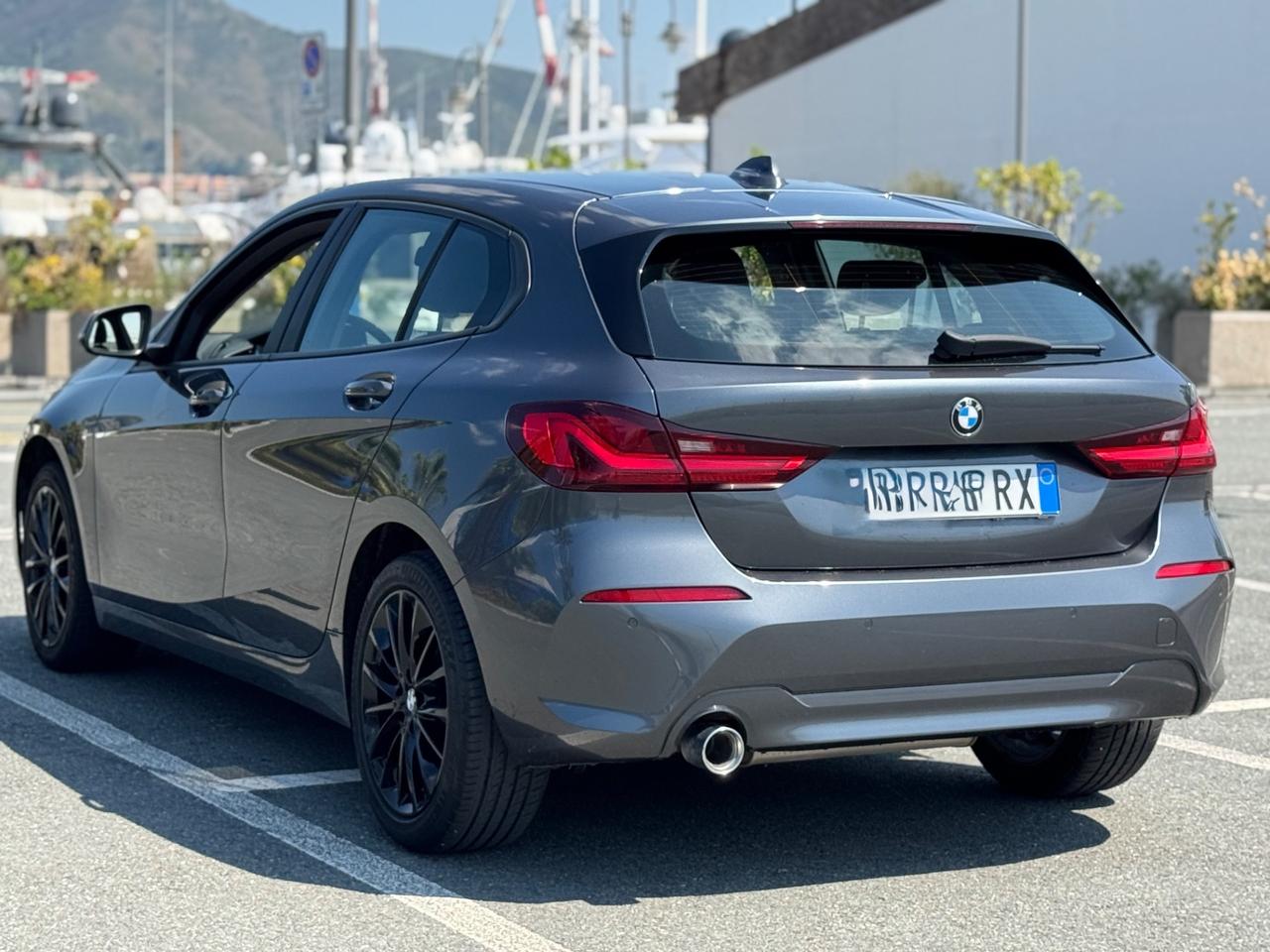 BMW 116D LUXURY AUTOMATICA GARANZIA! PERMUTABILE