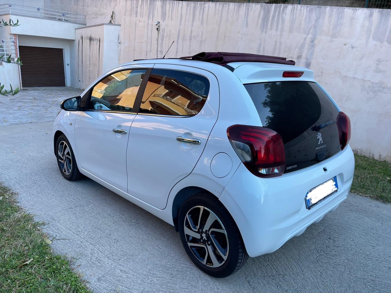 Peugeot 108 PureTech 82 5 porte Allure