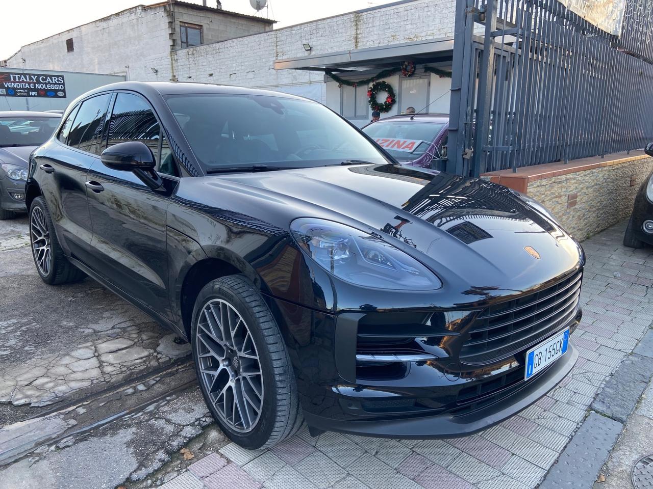 Porsche Macan 2.0 benzina full optional