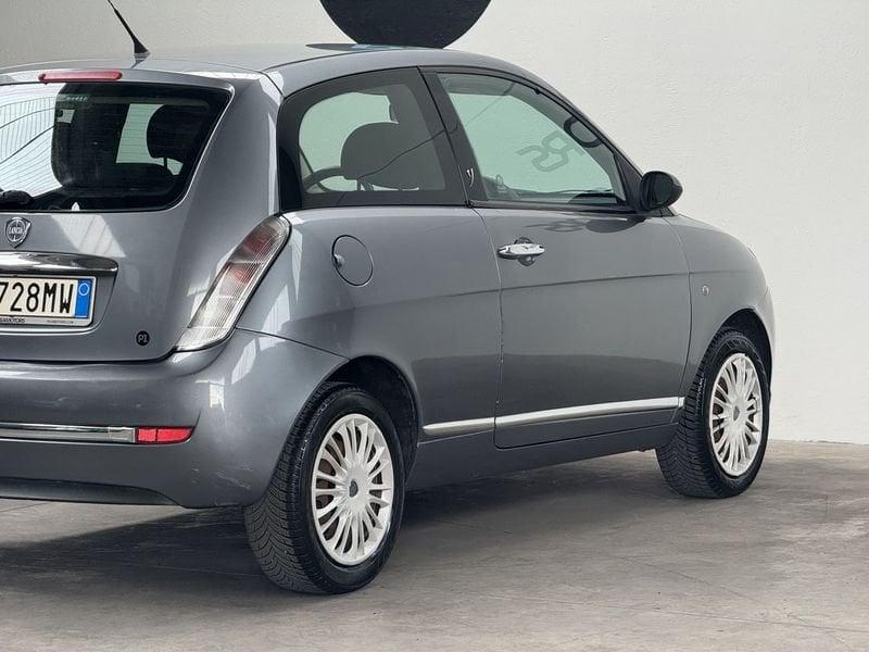 Lancia Ypsilon 1.2 8v Platino NEOPATENTATI FRIZIONE NUOVA
