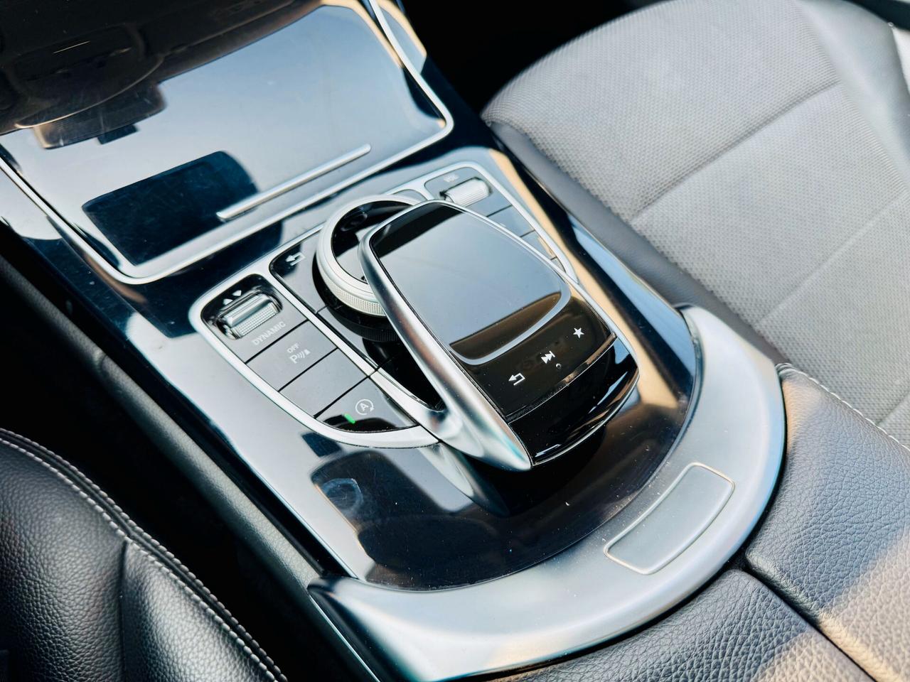 Mercedes-benz C 200 d Premium / LED / NAVI / Automatica