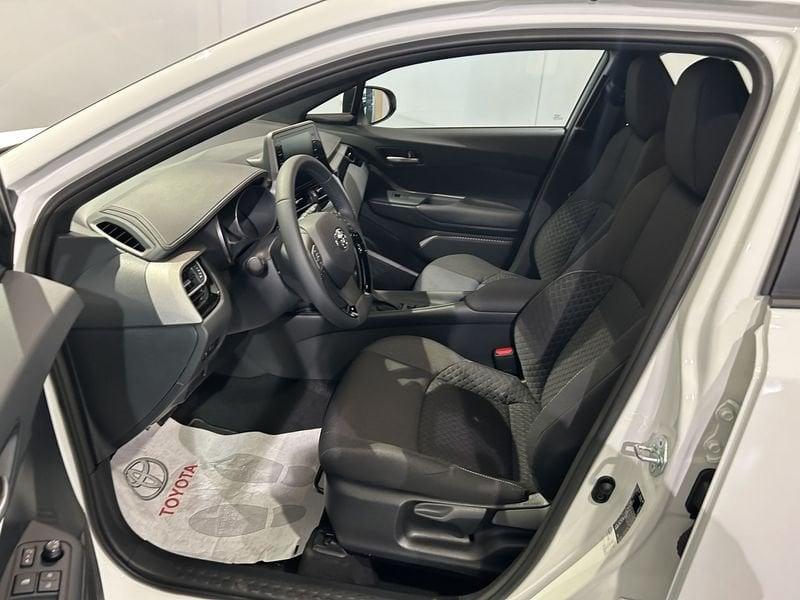 Toyota C-HR 1.8 Hybrid E-CVT Active AREA C FREE