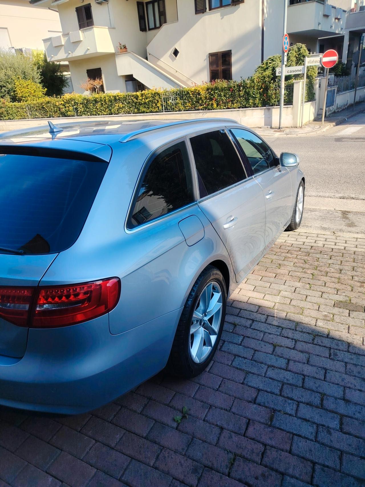 Audi A4 2.0 TDI clean diesel Business