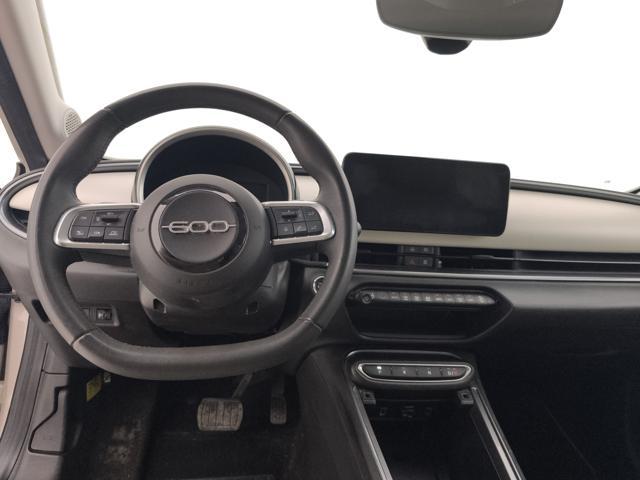 FIAT 600 1.2 hybrid La Prima 110cv auto