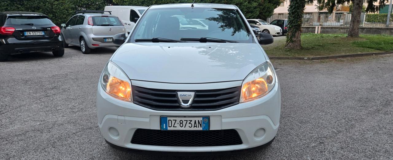 Dacia Sandero 1.4 8V GPL Lauréate