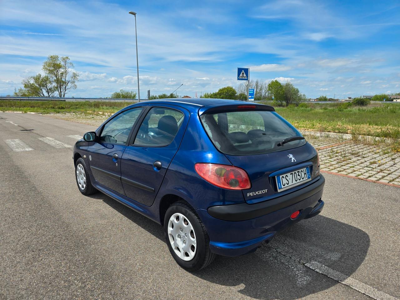PEUGEOT 206 1.2 BENZINA NEOPATENTATI
