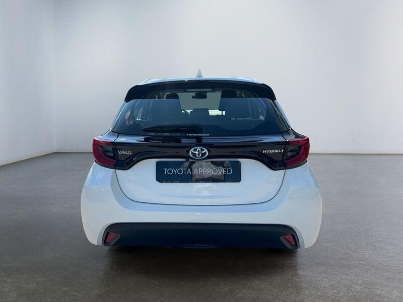 Toyota Yaris Hybrid Trend MY22