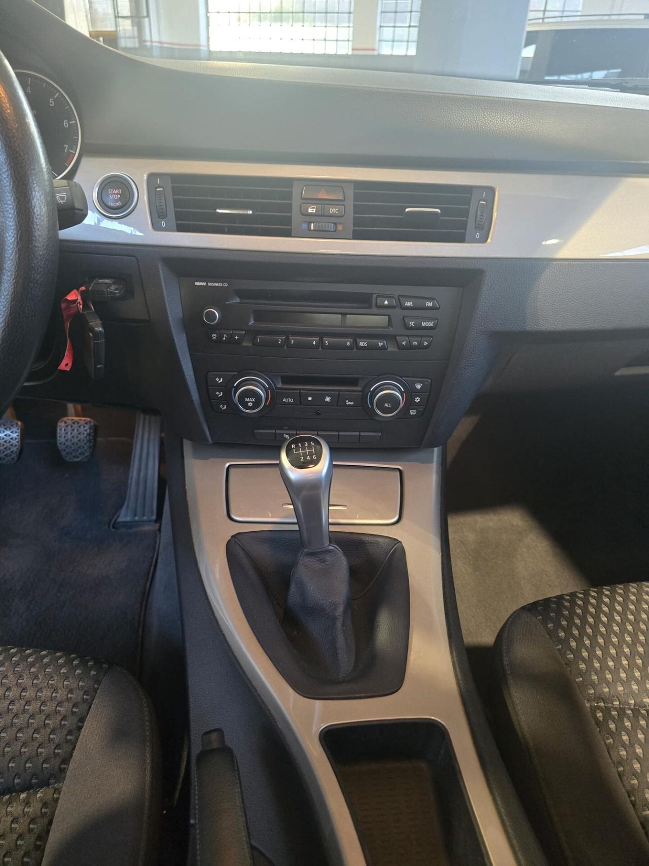 Bmw 330i Manuale