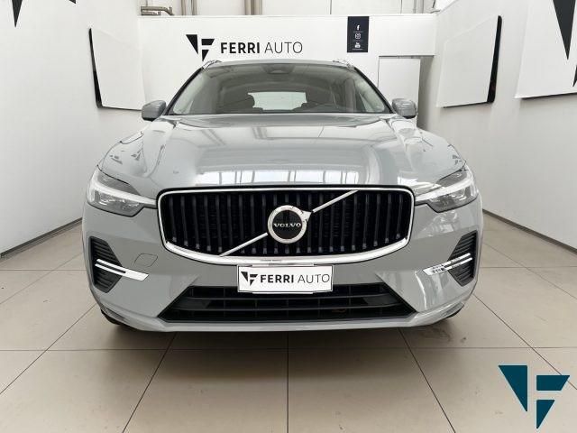 VOLVO XC60 T6 4WD Core