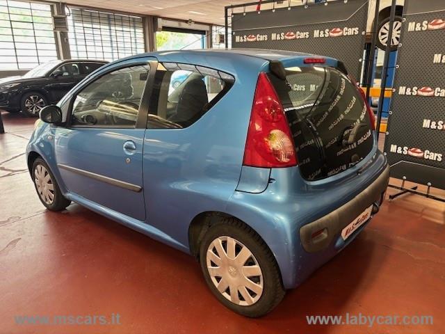 PEUGEOT 107 1.0 68 CV 3p. Desir