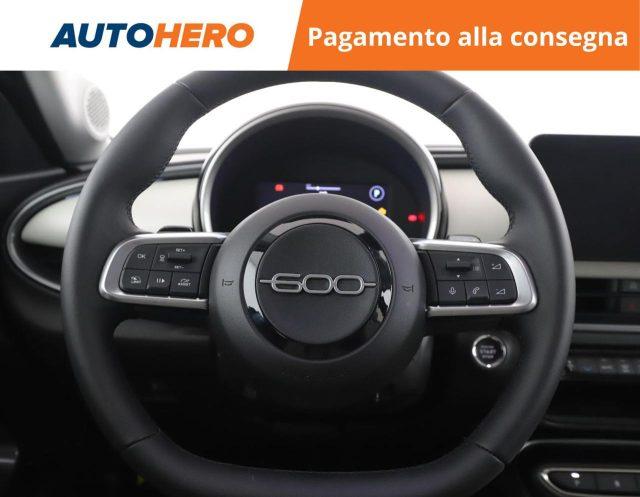 FIAT 600 Hybrid DCT MHEV La Prima