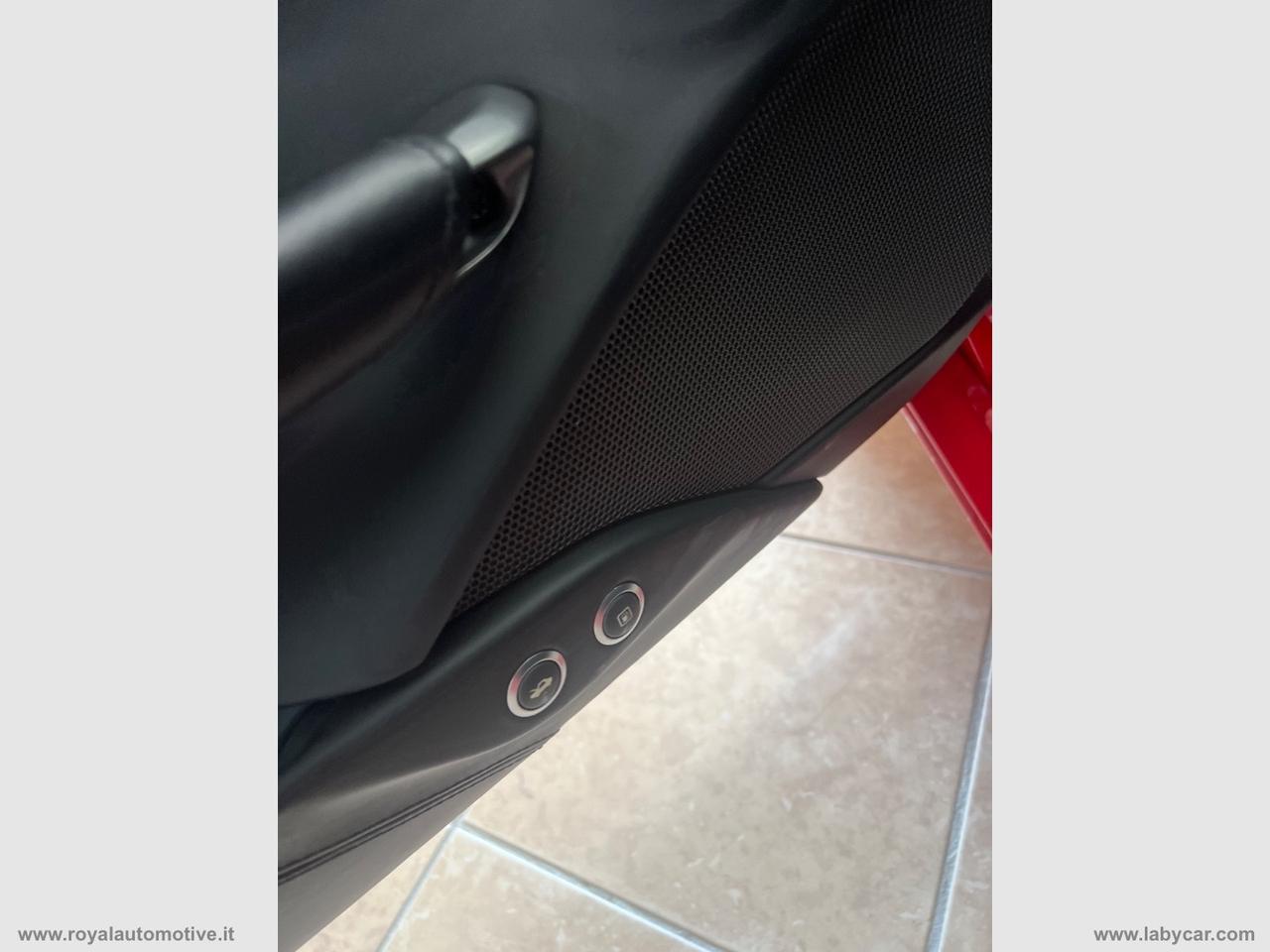 FERRARI 488 GTB coupè 3.9 V8 biturbo, 670 CV IVA ESPOSTA