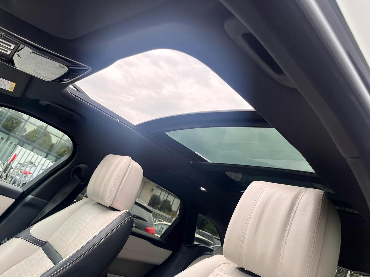 Land Rover Range Velar 3.0 V6 SD6 300 CV R-Dynamic S