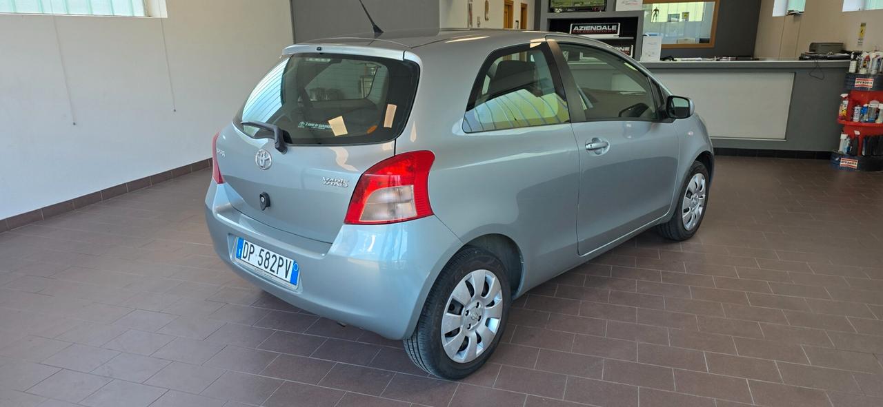 Toyota Yaris 1.0 UNICOPROPRIETARIO Tagliandata