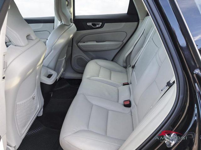VOLVO XC60 B4 Geartronic Inscription awd