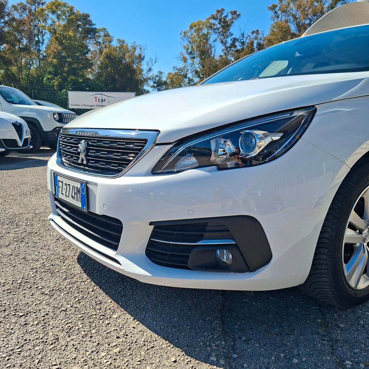 Peugeot 308 S.W. 1.5 Bluehdi 130 Cv Business