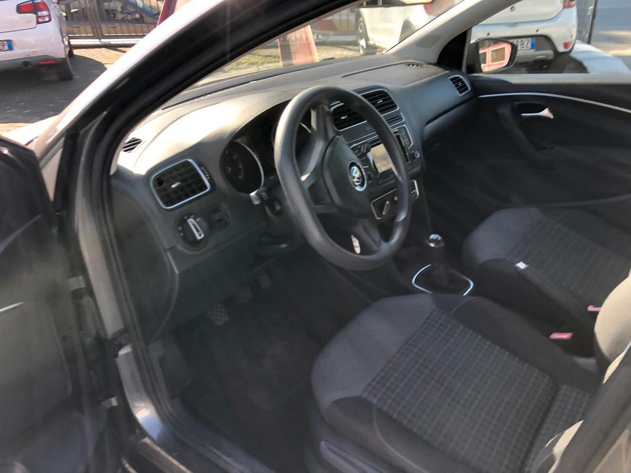 Volkswagen Polo 1.0 MPI 75 CV 5p. Comfortline ADATTA X NEOPATENTATI 1° PROPRIETARIO GARANZIA COMPLETA DELLA CONFORMGEST PER 12 MESI RINNOVABILE FINO A 36 MESI!!!