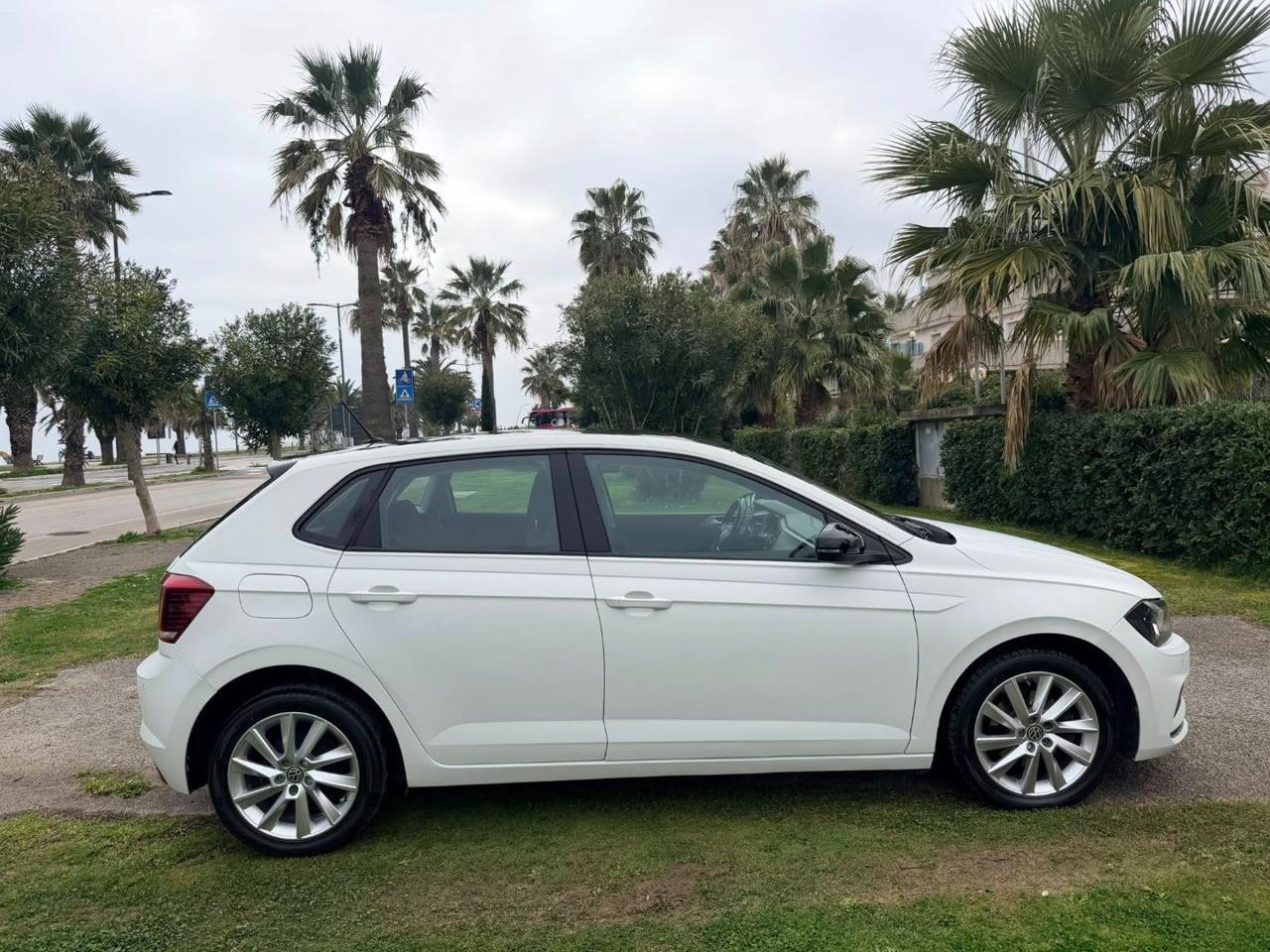 Volkswagen Polo 5 Porte Polo 5p 1.6 tdi Comfortline 80cv